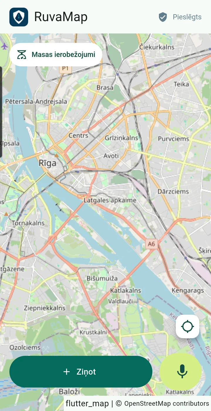 Īsts RuvaMap Android ekrāns: Rīgas karte, masas ierobežojumu poga un balss ziņošana